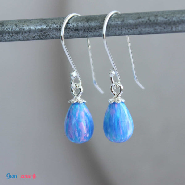 עגילים תלויים עם טיפה באופל כחול מיוחד - Gemazone Jewelry הבית שלך לתכשיטים עדינים